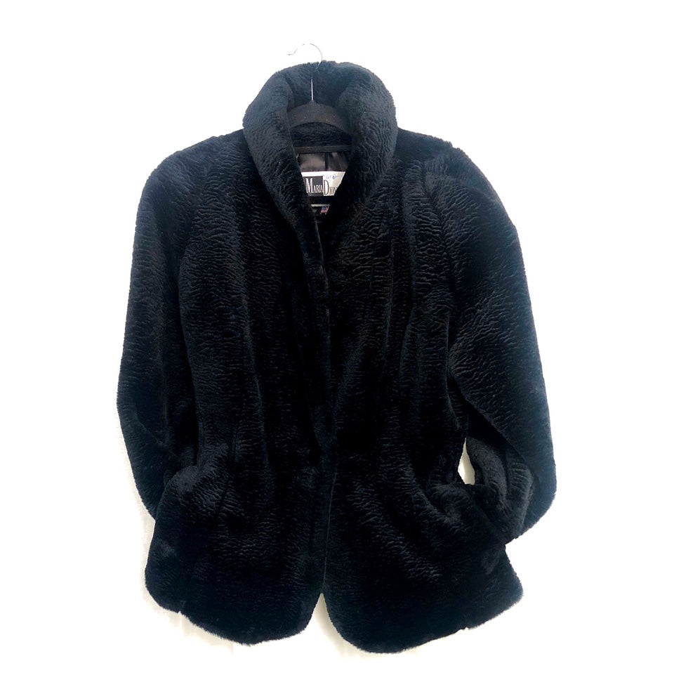 Black Elegant Fur Coat
