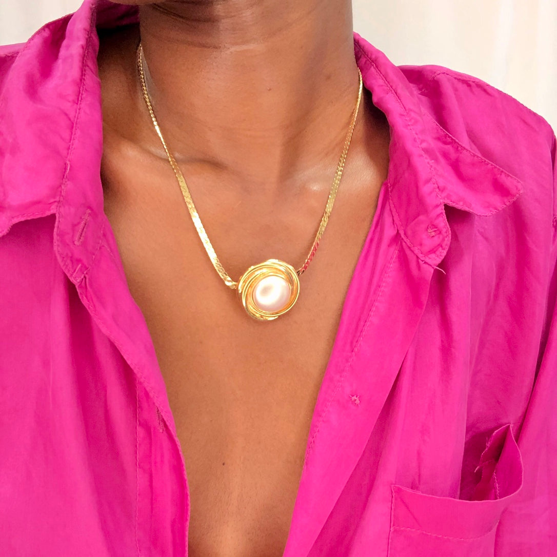 Gold Necklace with Pearl Pendant